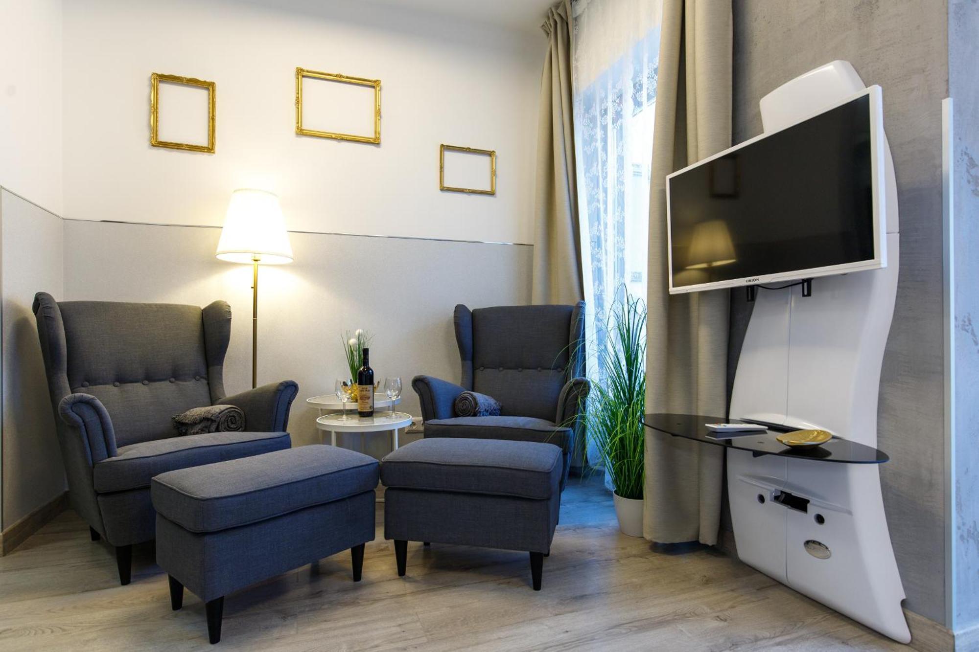K40 Romantic Deluxe Studio In The City Center Boedapest Buitenkant foto